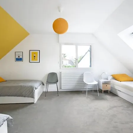 펜션 Loueurdappart - Grande Maison Zen Et Tres Bien Equipee 5 Min *